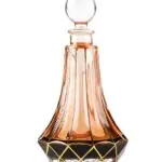 دهن عود الأدهان السبعة، عطر فريد من نوعه يجمع بين سبعة زيوت نقية، بمكونات غنية ومتنوعة، يتميز برائحة ثقيلة ودافئة تدوم طويلاً.